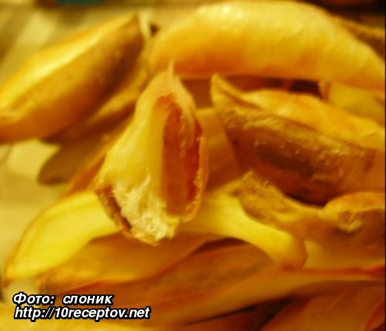 Картофель запеченный в духовке с чесноком Картофель запеченный в духовке с чесноком