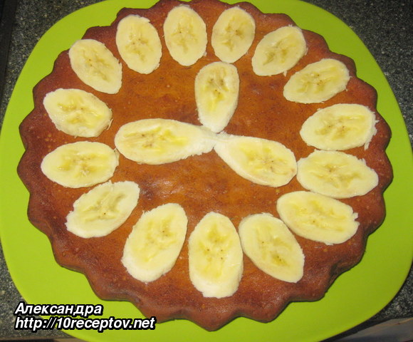 Банановый пирог