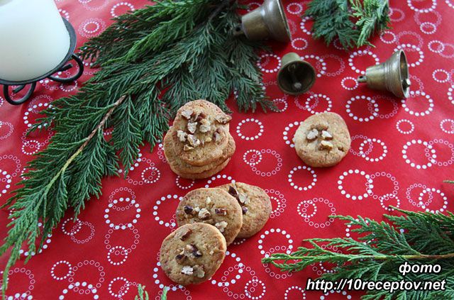 Печенье с кленовым сиропом и орехами пекан Печенье с кленовым сиропом и орехами пекан
