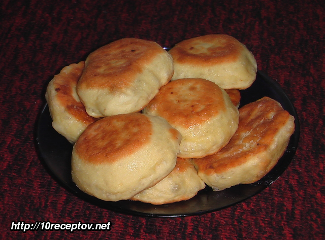 Пирожки с начинкой из печенки Пирожки с начинкой из печенки